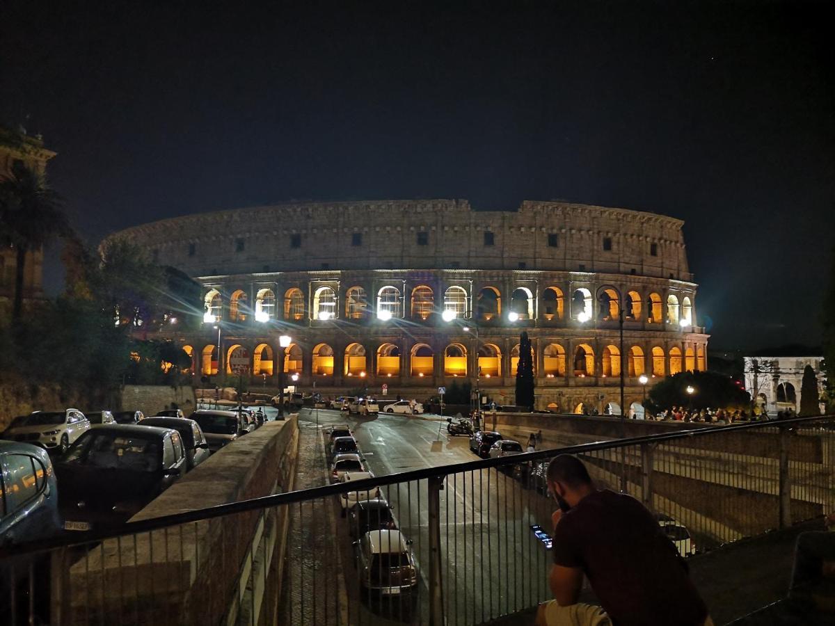 Superattico Sul Colosseo Roma Dış mekan fotoğraf